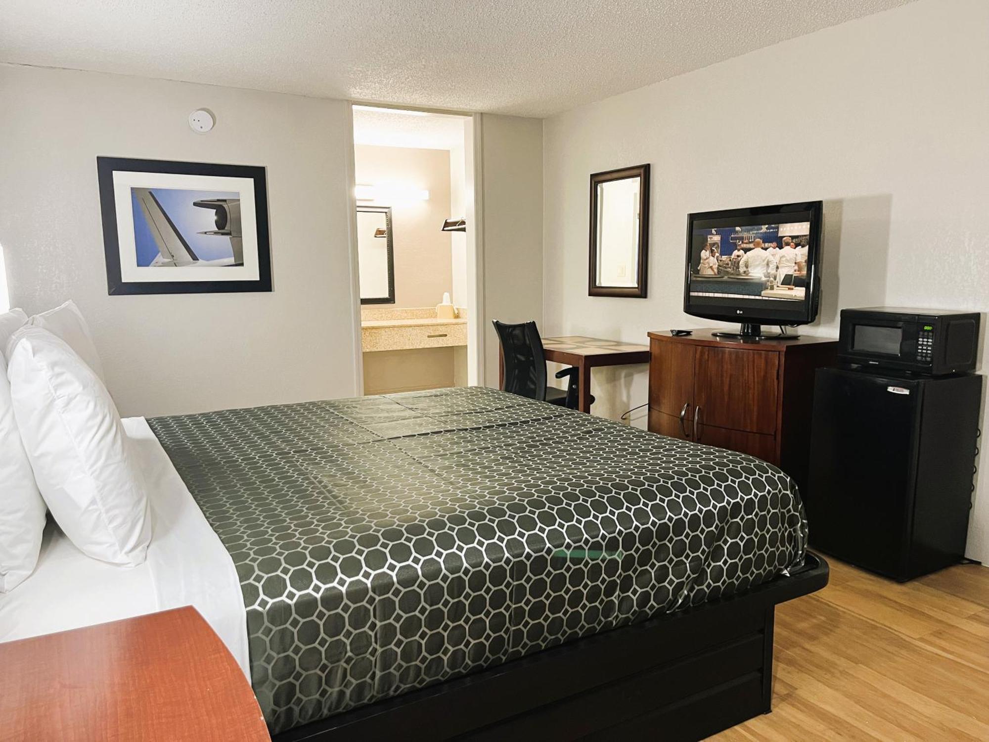 Budgetel Inn Phenix City Extérieur photo